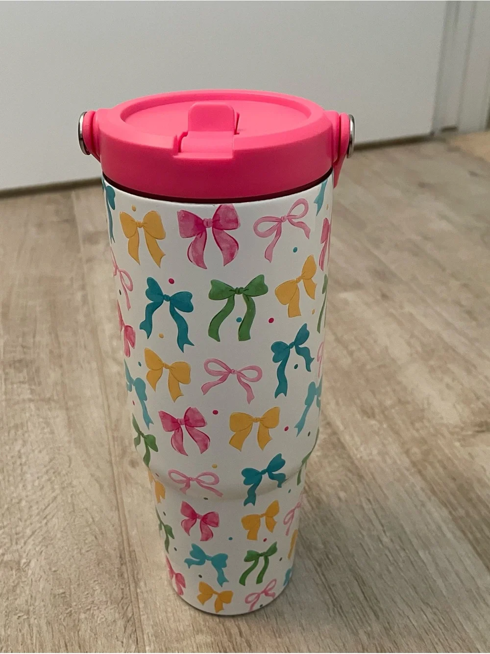 Bright Bows White & Pink 30oz. Metal Tumbler